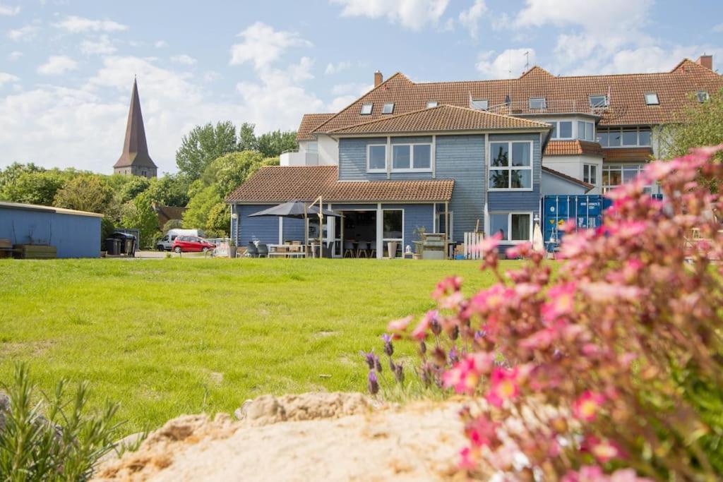 Ferienwohnungen Fehmarn Mit Parkplatz In Petersdorf Exterior photo